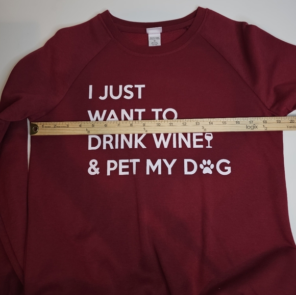 Dog Sentiment Graphic Sweatshirt, Women's Size M With Matching Socks, NWOT - Picture 6 of 9